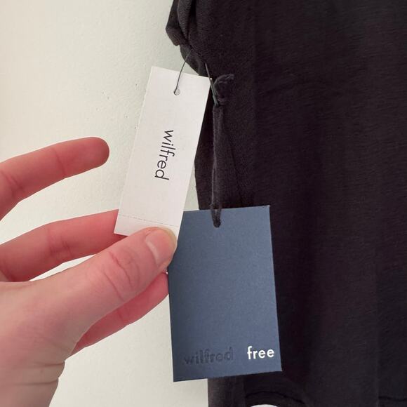 NWT Aritzia Wilfred Free Black Knit Top - Picture 5 of 8